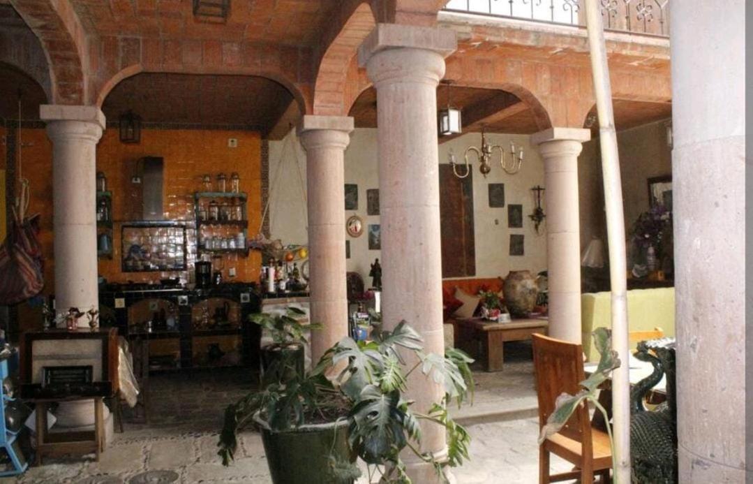 La Casa De Piedra Panzió El Carmen  Kültér fotó